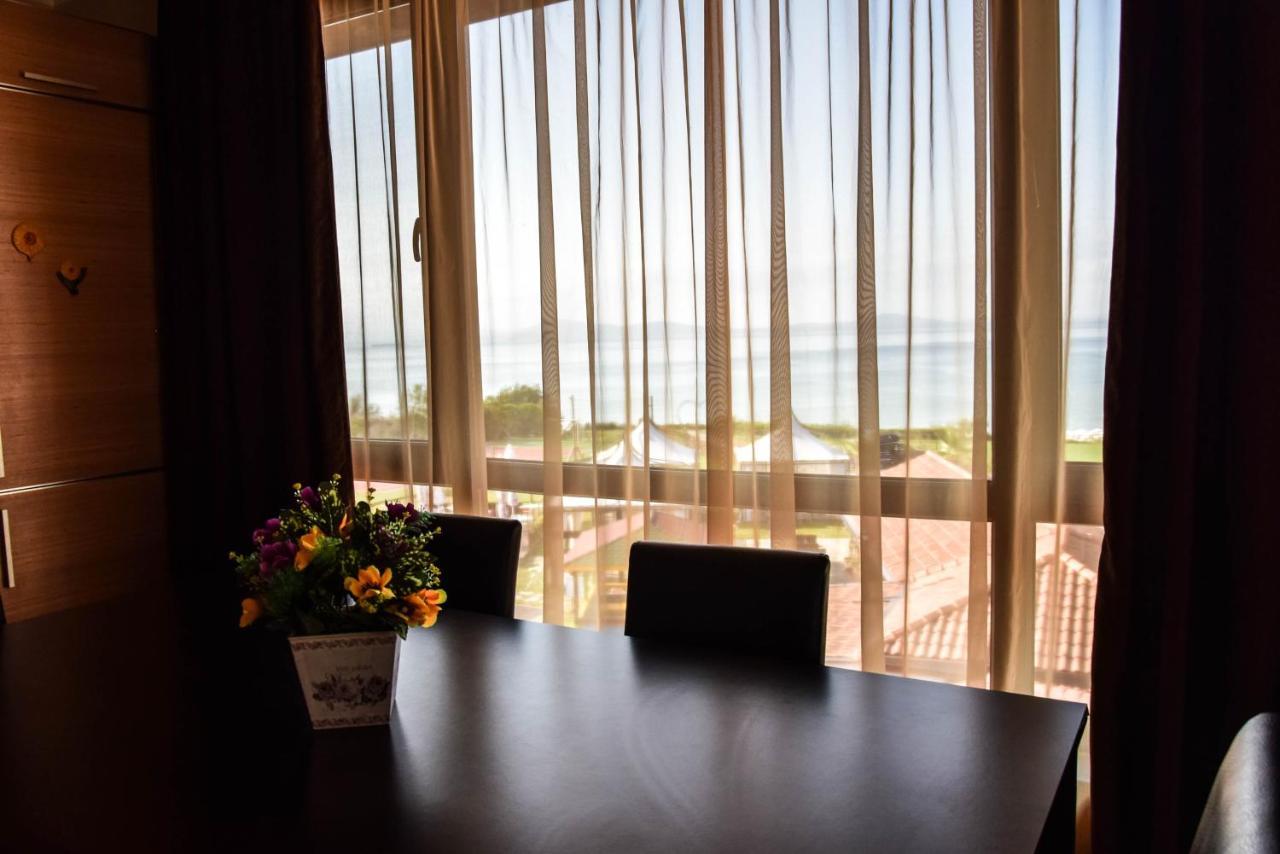 Sea Club Sarafovo Apartments Burgas Exterior photo