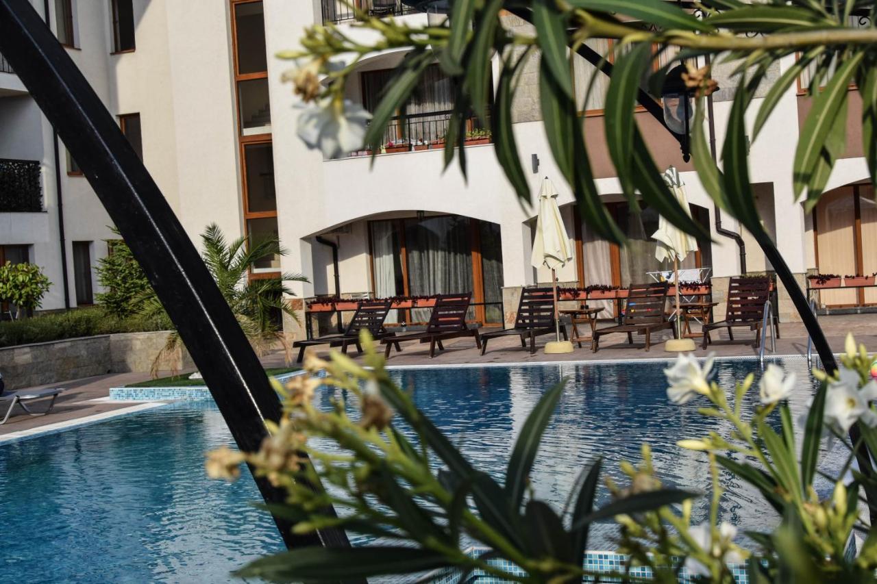 Sea Club Sarafovo Apartments Burgas Exterior photo