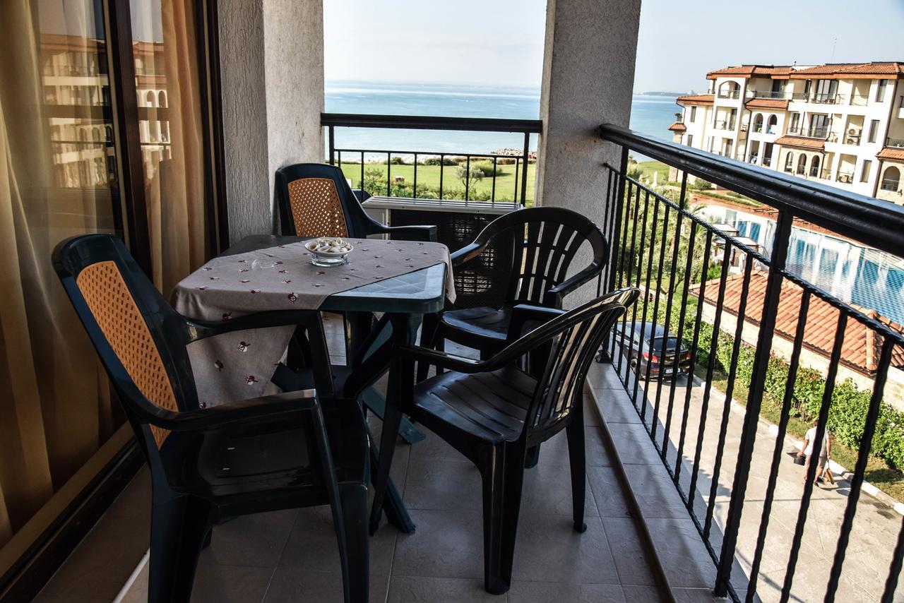 Sea Club Sarafovo Apartments Burgas Exterior photo